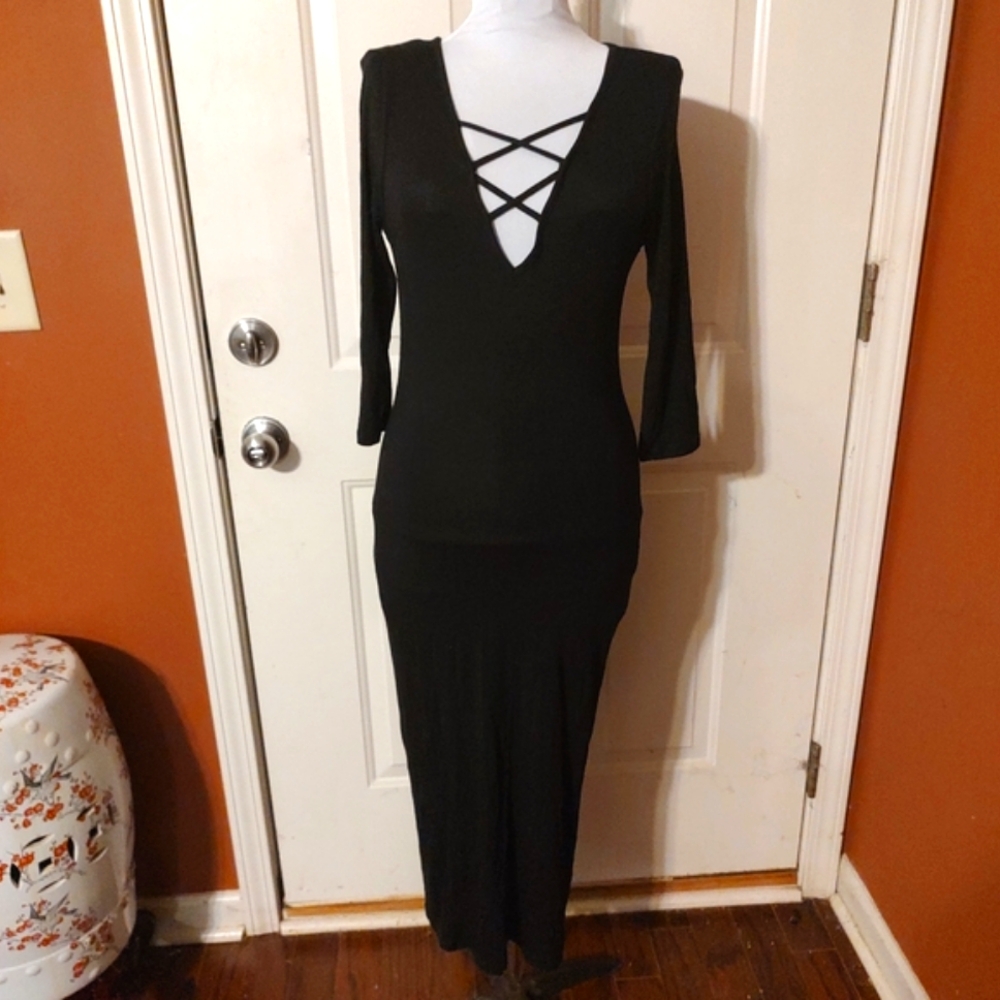 🐈‍⬛🖤🐈‍⬛ MeWow Seductive Sexy Low Cut Lattice Modern Wiggle Dress - S